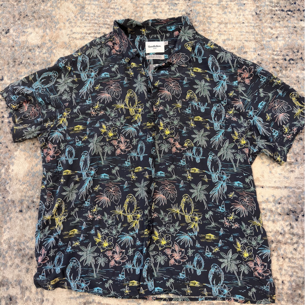 Goodfellow & Co tropical button down shirt